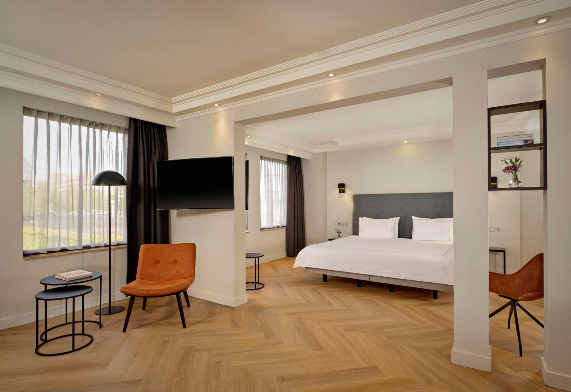 Park Plaza Eindhoven Hotel Exterior photo